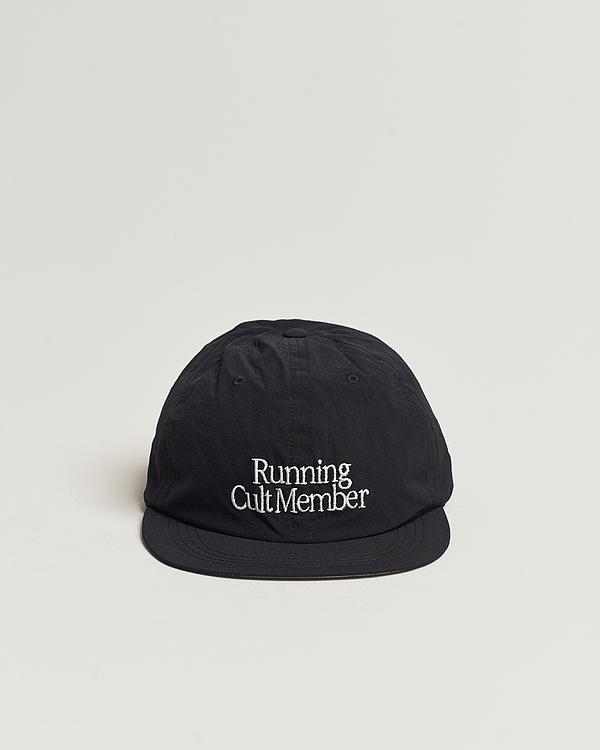 Print black cap from Satisfy