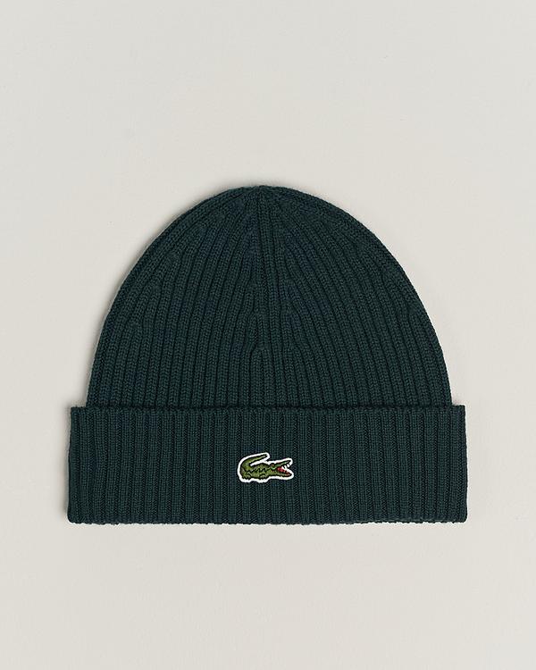 Dark green beanie from Lacoste