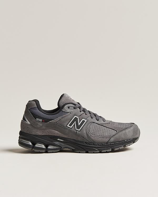 Print black sneakers from New Balance