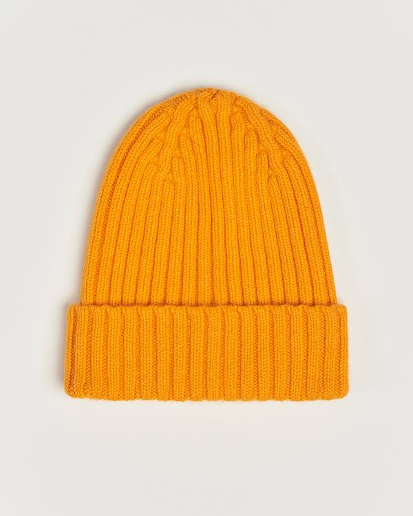 Orange beanie from Le Bonnet