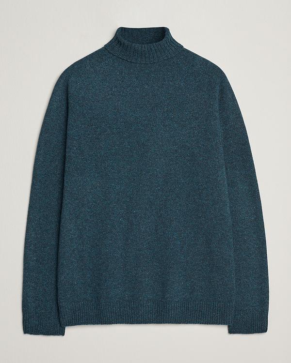 Dark blue turtleneck from Sunspel