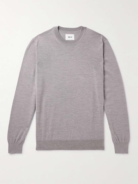 Grey sweatshirt from NN07