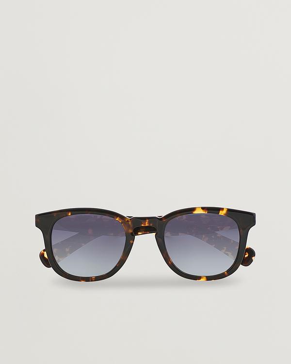 Dark brown d-frame sunglasses from Garrett Leight
