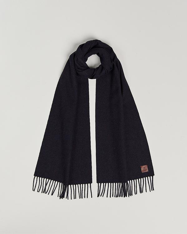 Black scarve from Amanda Christensen