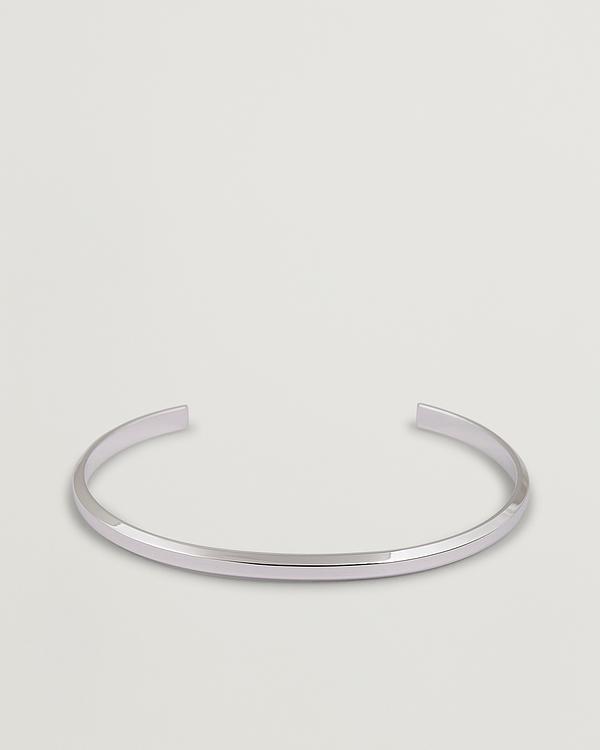 White bracelet from Skultuna