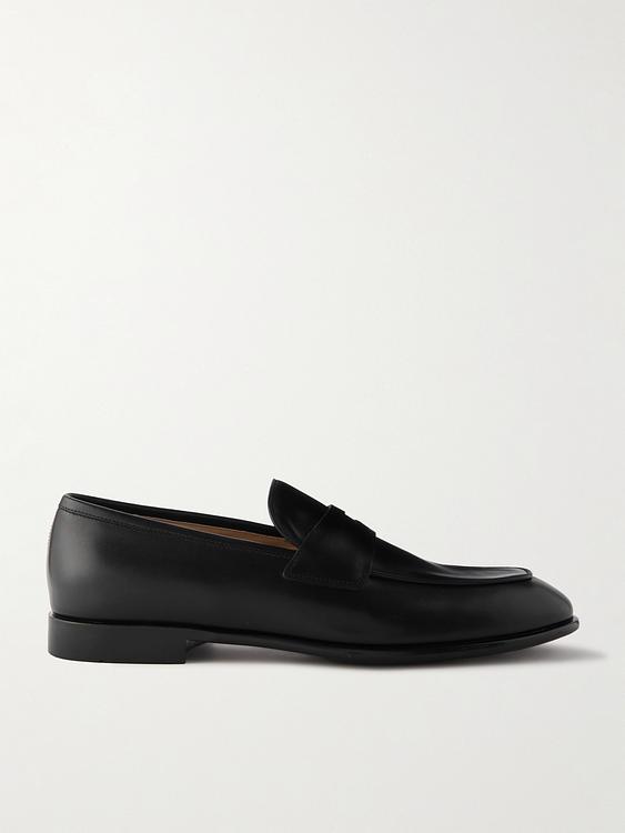 Black loafers from FERRAGAMO