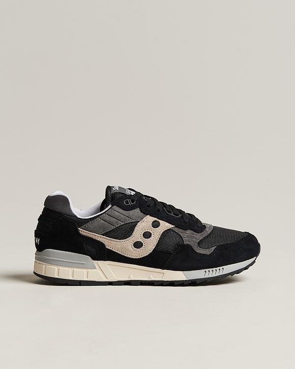 Black sneakers from Saucony