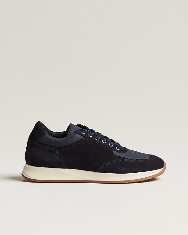 Dark blue sneakers from Myrqvist