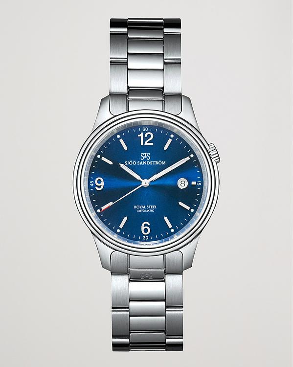 Dark blue watch from Sjöö Sandström