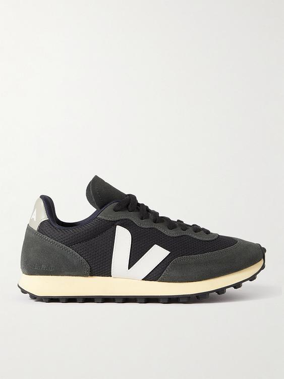 Black sneakers from Veja