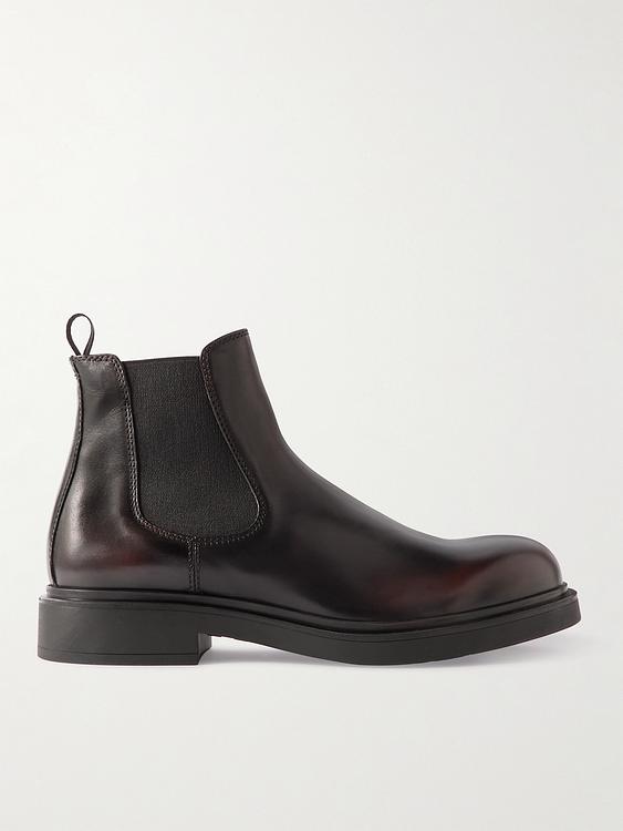 Dark grey chelsea boots from Officine Creative