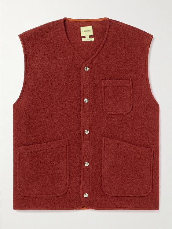 Brown vest from De Bonne Facture