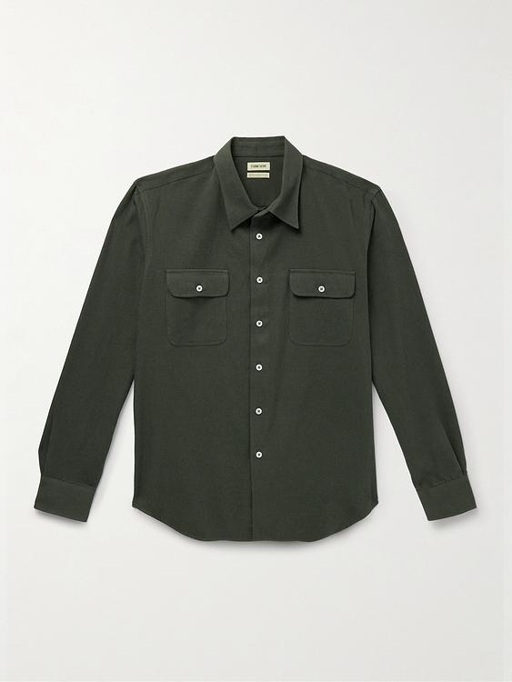 Dark green casual shirt from De Bonne Facture
