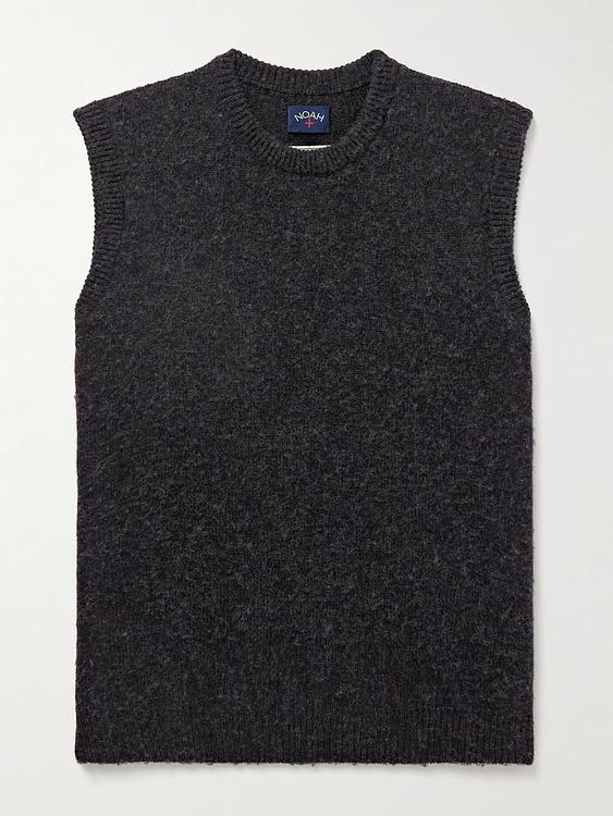 Black pullover from Noah
