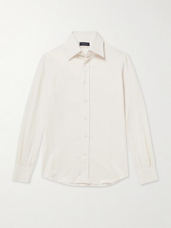 White casual shirt from Thom Sweeney