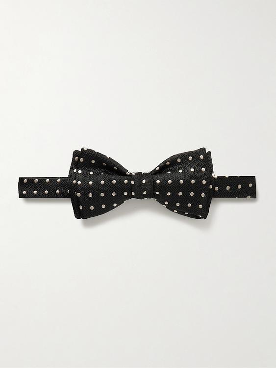 Dotted black bow tie from Favourbrook