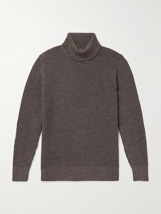 Dark brown turtleneck from S.N.S. Herning