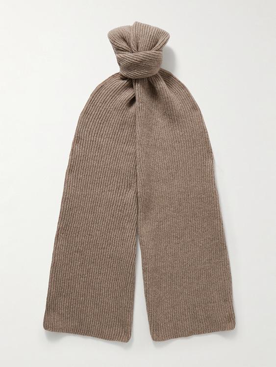 Taupe scarve from Kingsman