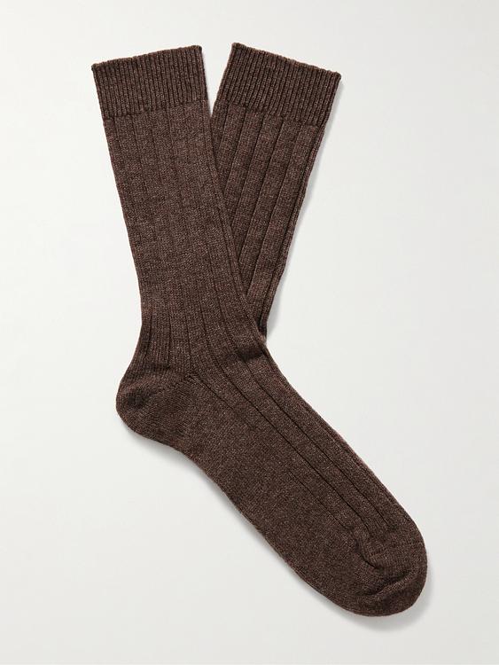 Dark brown socks from William Lockie