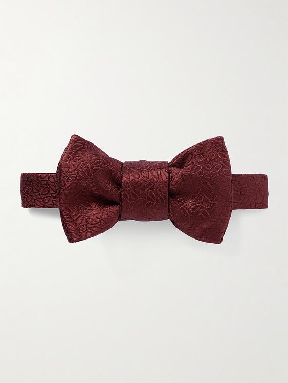 Dark red bow tie from Charvet