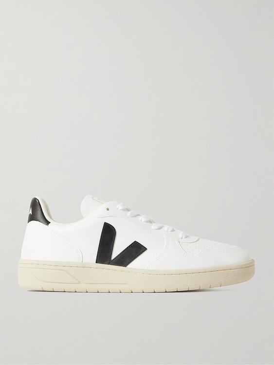 Print white sneakers from Veja