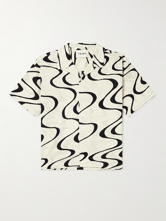 White t-shirt from Frame