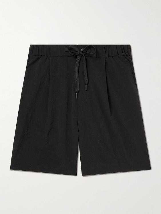 Black drawstring shorts from Snow Peak