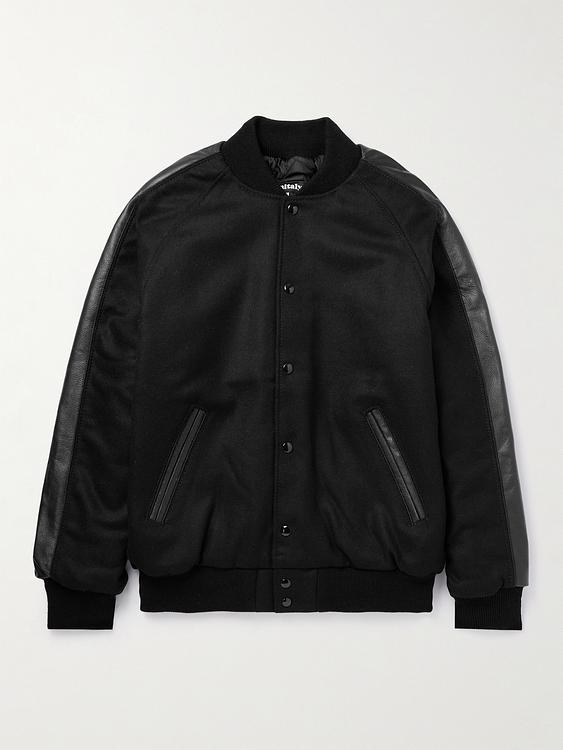 Black casual jacket from Monitaly