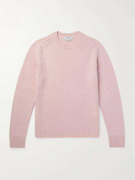 Light pink cashmere sweater from Gabriela Hearst
