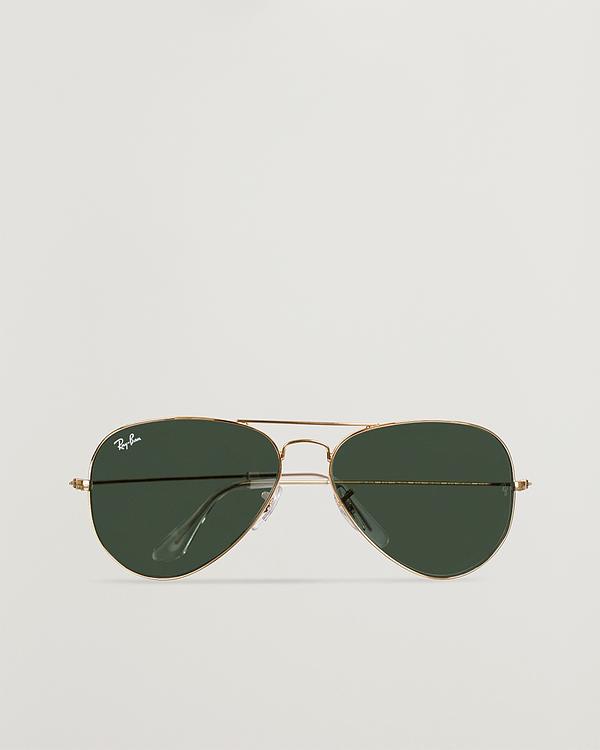Dark yellow d-frame sunglasses from Ray-Ban