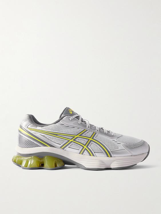 Grey sneakers from Asics