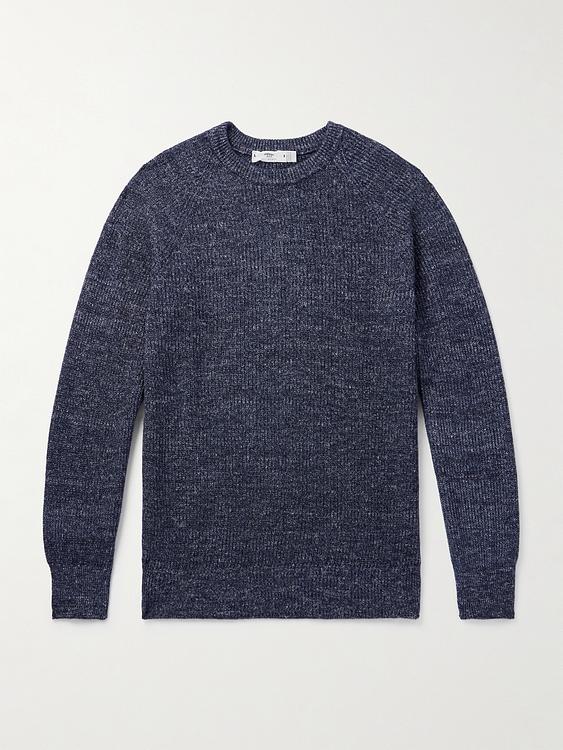Dark grey cashmere sweater from Inis Meáin