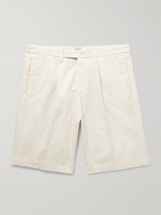 White chino shorts from Boglioli