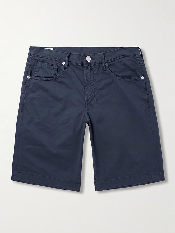 Dark grey chino shorts from Incotex