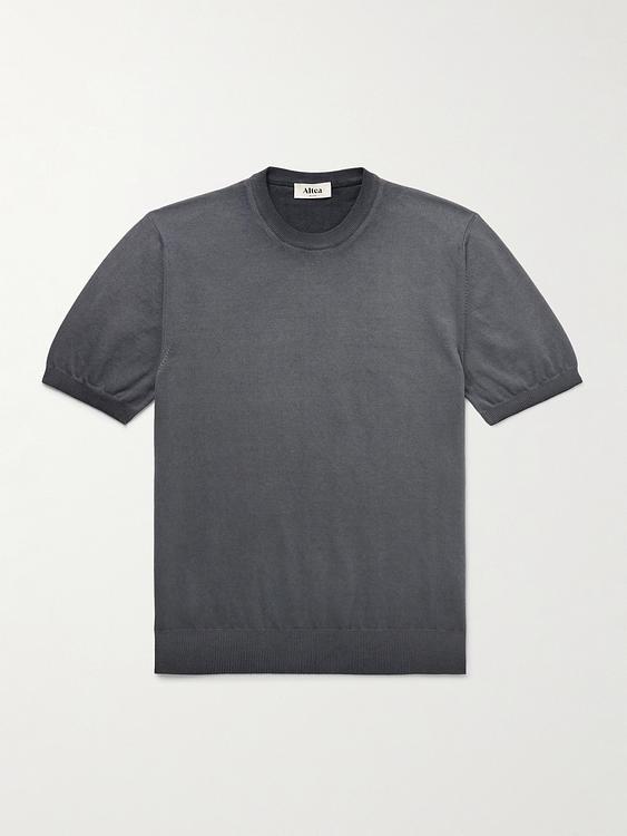 Dark grey t-shirt from Altea