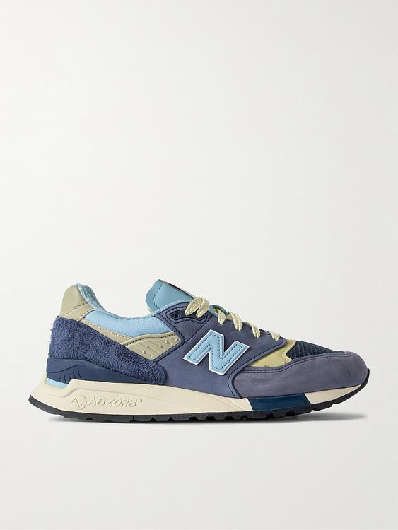 Dark grey sneakers from New Balance
