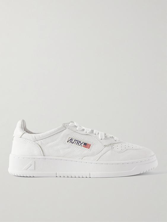 White sneakers from Autry