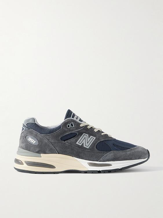 Dark grey sneakers from New Balance