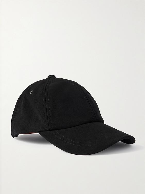 Black cap from Paul Smith