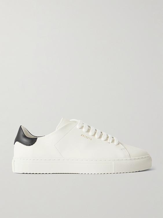 White sneakers from Xxel Arigato