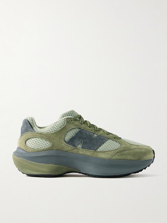 Dark grey sneakers from New Balance