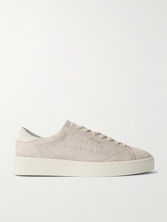 White sneakers from Xxel Arigato