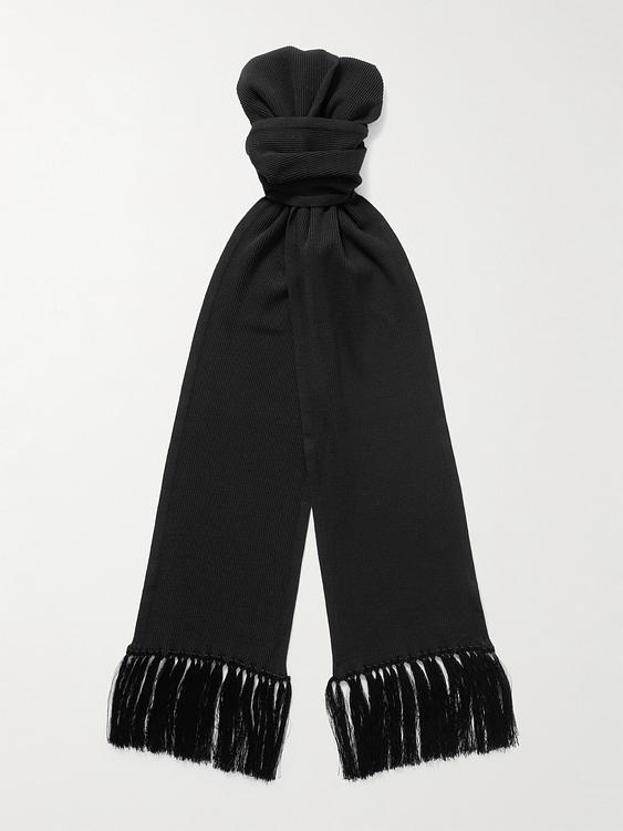 Black scarve from Tom Ford