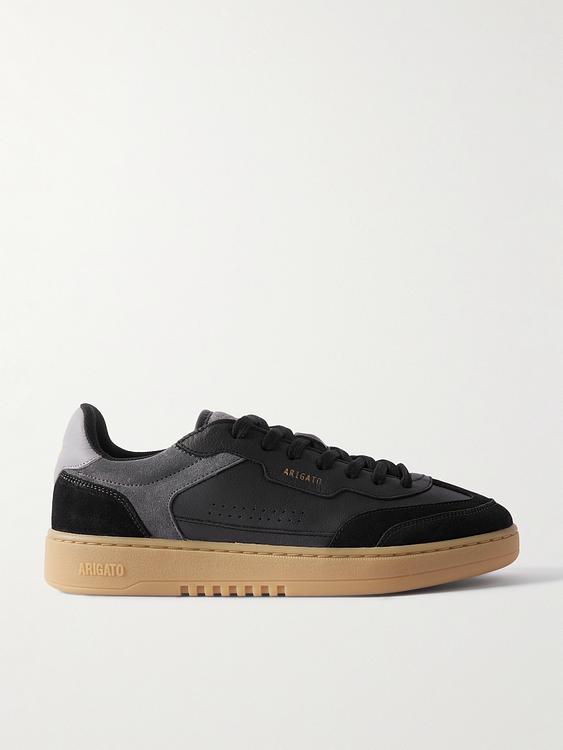 Black sneakers from Xxel Arigato