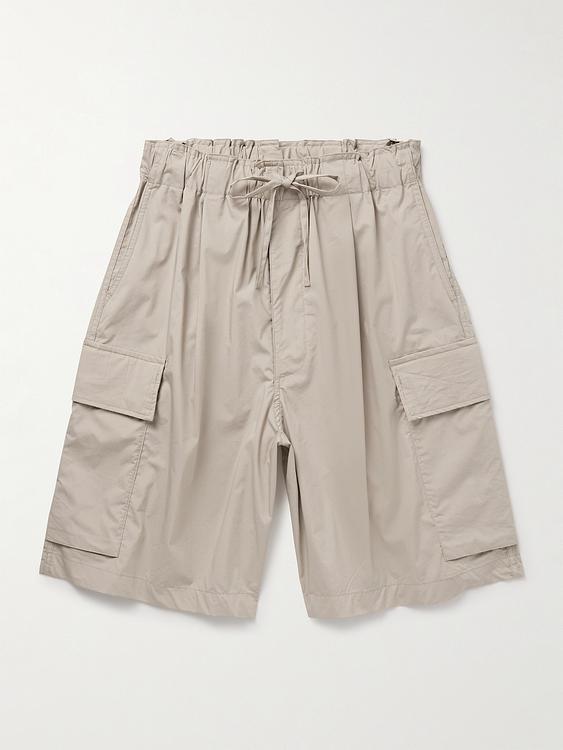 Beige cargo shorts from Kaptain Sunshine