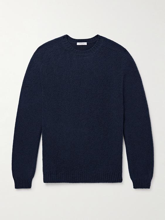 Black cashmere sweater from Boglioli