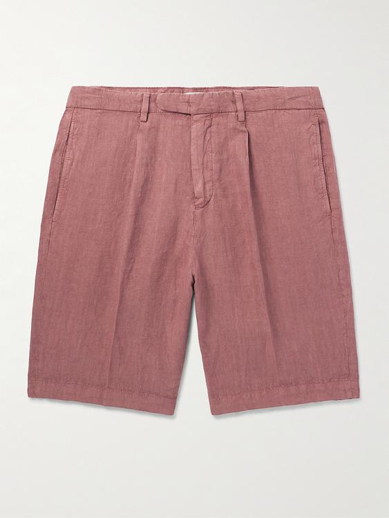 Red chino shorts from Boglioli