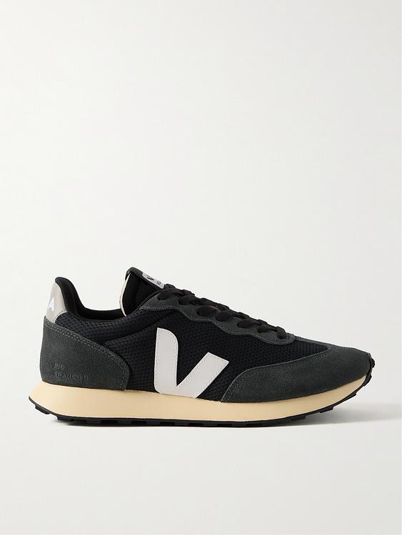 Print black sneakers from Veja