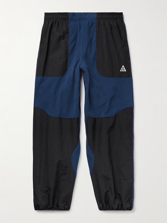 Black sweatpants from Nike
