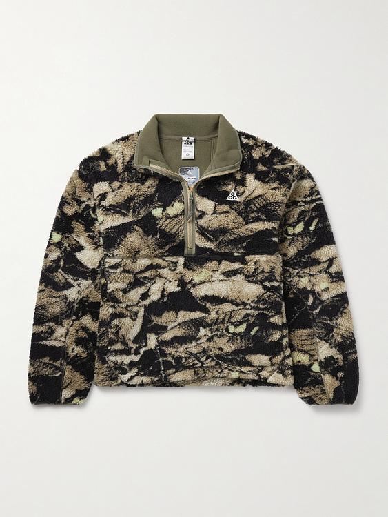 Black casual jacket from Nike